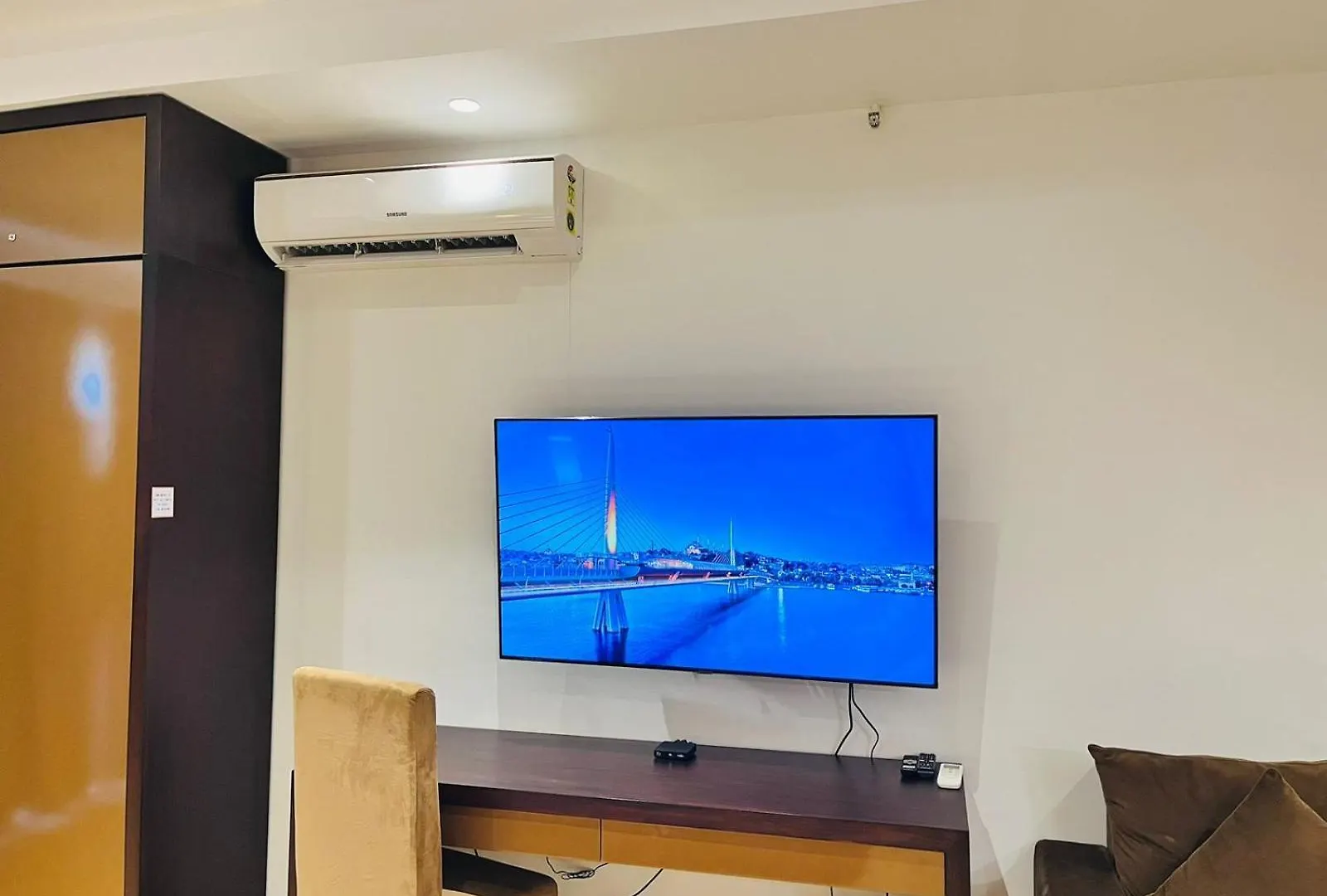 Negombo Ocean Breeze Luxury Studio By Serendib Vacation 0*,  Sri Lanka