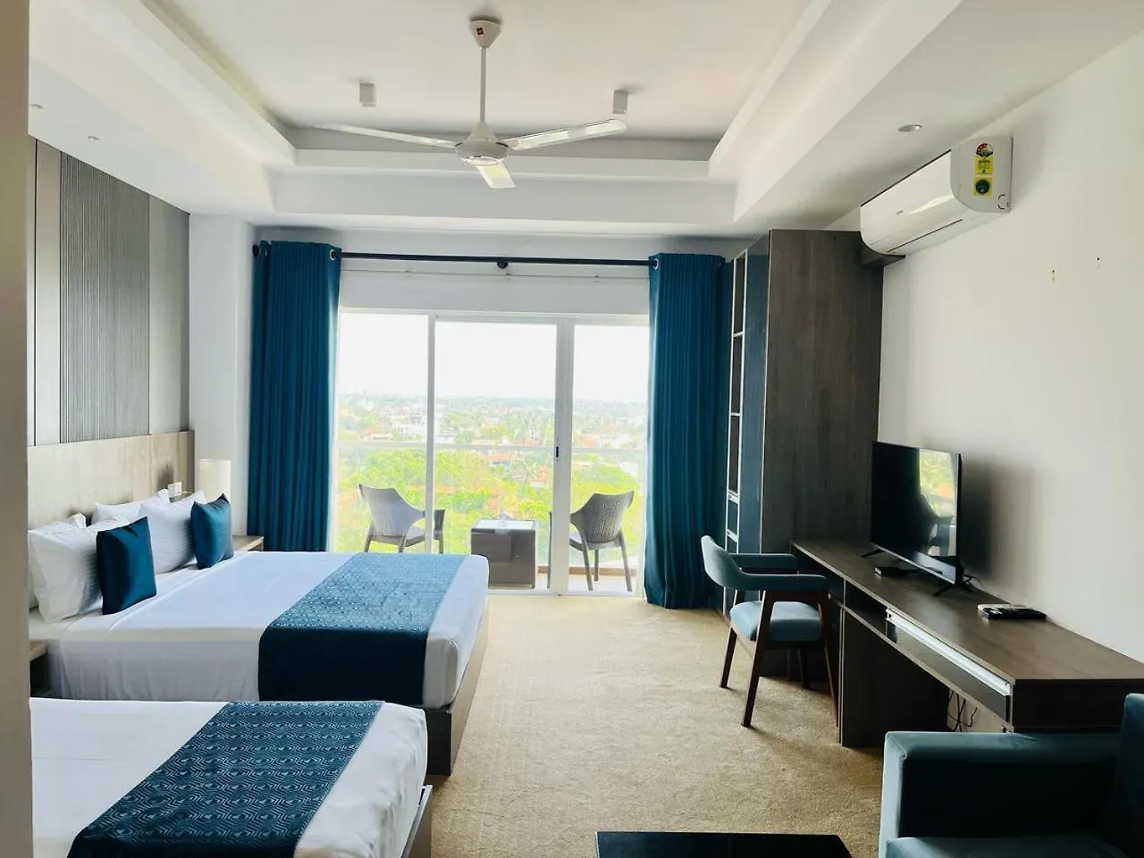 Negombo Ocean Breeze Luxury Studio By Serendib Vacation 0*,
